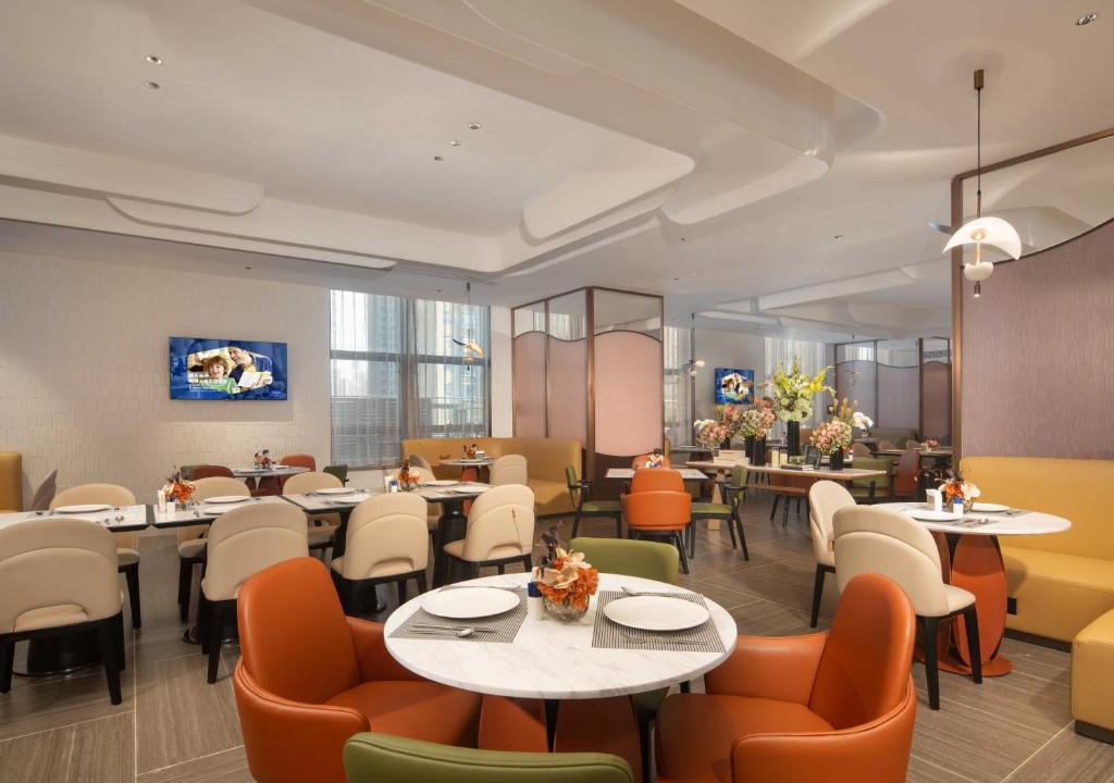 Hanyang Qu Hotel | 武汉天地汉口江滩希尔顿欢朋酒店