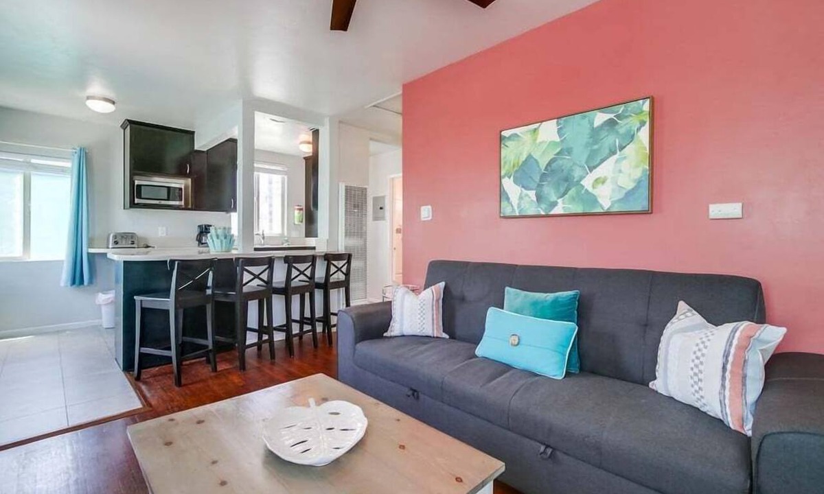 Central Mission Beach Condo | 1 Bedroom Condo, Private Patio with Bbq Grill Steps from Bay