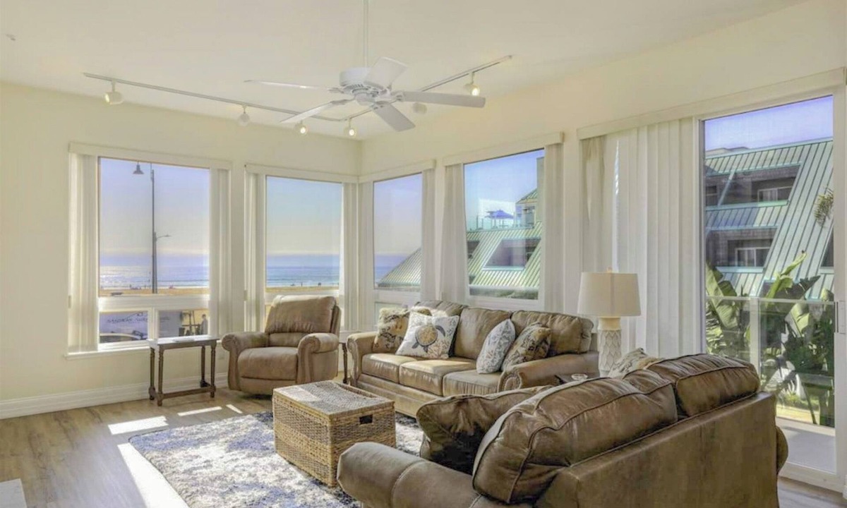 Downtown Condo | 124 Park Ave in Pismo Beach