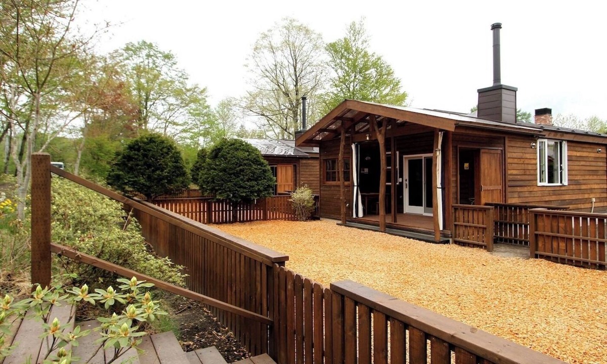 Kita Karuizawa RV Rental | 19 Dog Run Cottage Woof/Agatsuma District Gunma