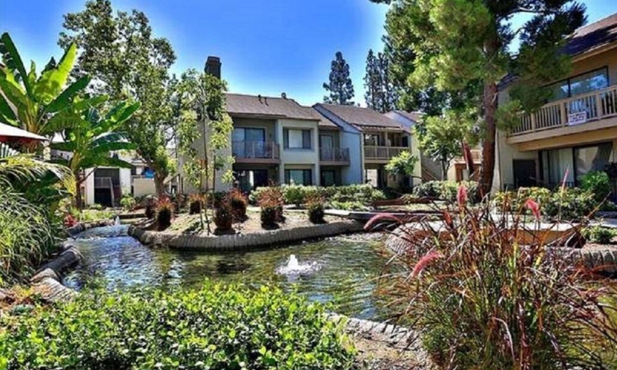 Garden Grove Condo | 1BR close to Disneyland! Gated, Resort-style community