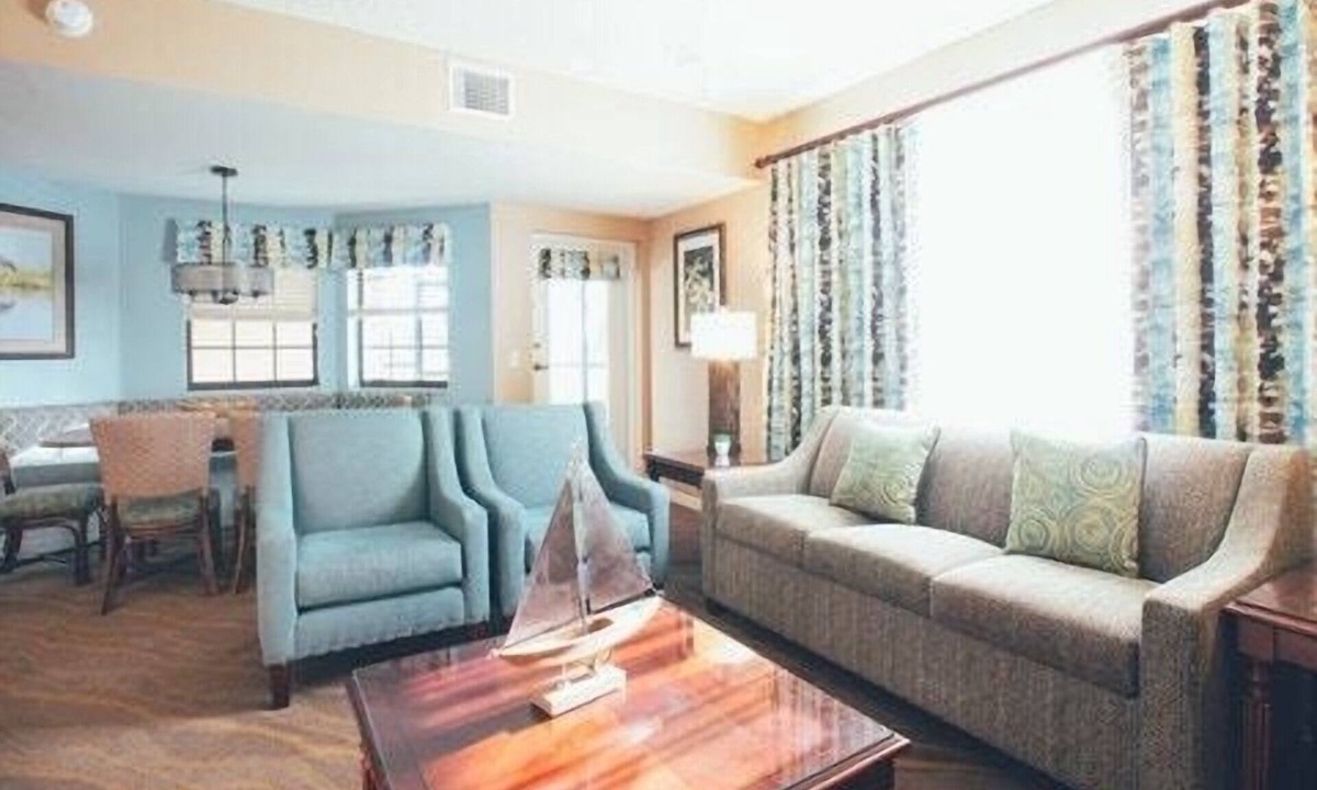 Orange Lake Hotel | 2 Cozy Units with Kitchen & Pool! Short Drive to SeaWorld Orlando and Universal!