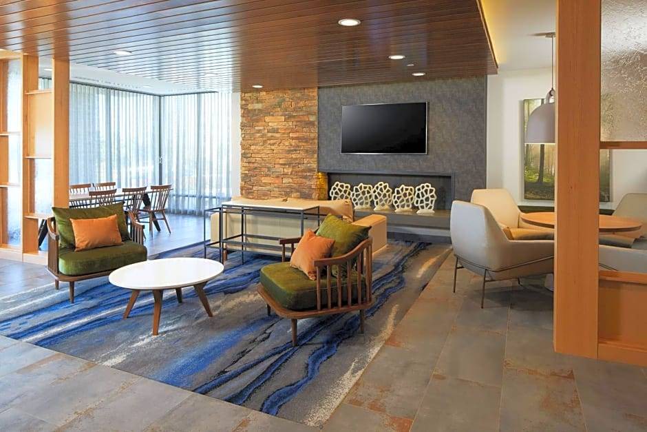 Moreno Valley Hotel | 2-Star Hotel ∙ Fairfield Inn & Suites by Marriott Riverside Moreno Valley