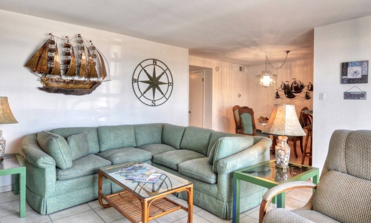 Townsite Condo | 210A Marina Del Mar - Beach View