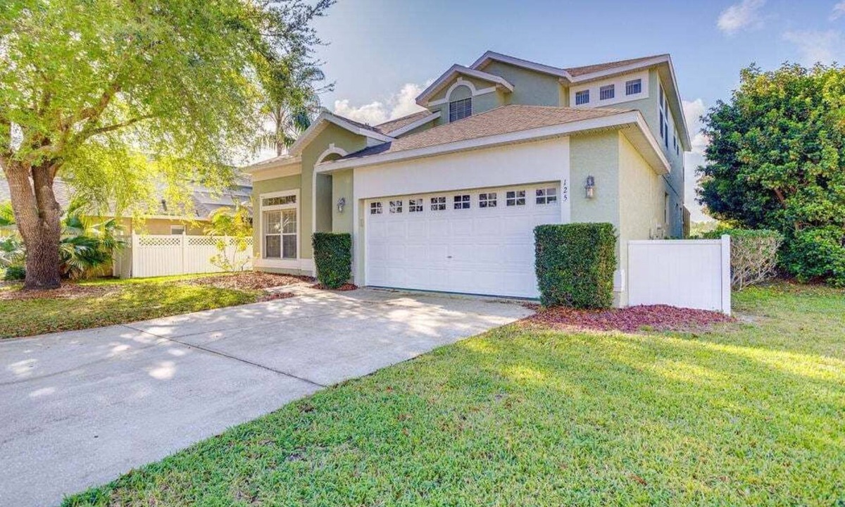 Thousand Oaks Villa | 534 - Stunning 4 Bed Villa with South Facing Pool, Spa & Water View Near Disney