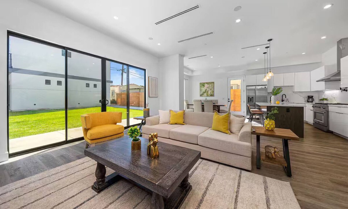 Melrose Villa | 5BR/5.5BA New Villa in Los Angeles With Parking