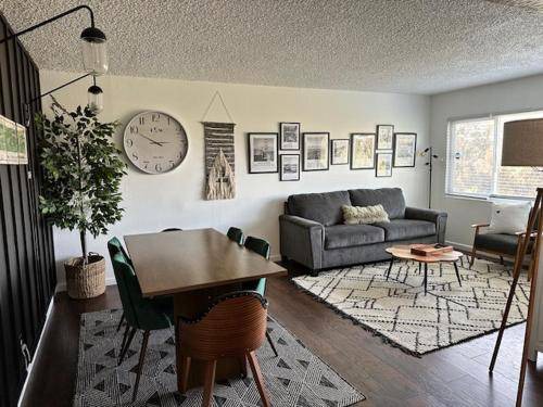 Hayward Apartment | 79 m² Apartment ∙ 2 bedrooms ∙ 4 guests