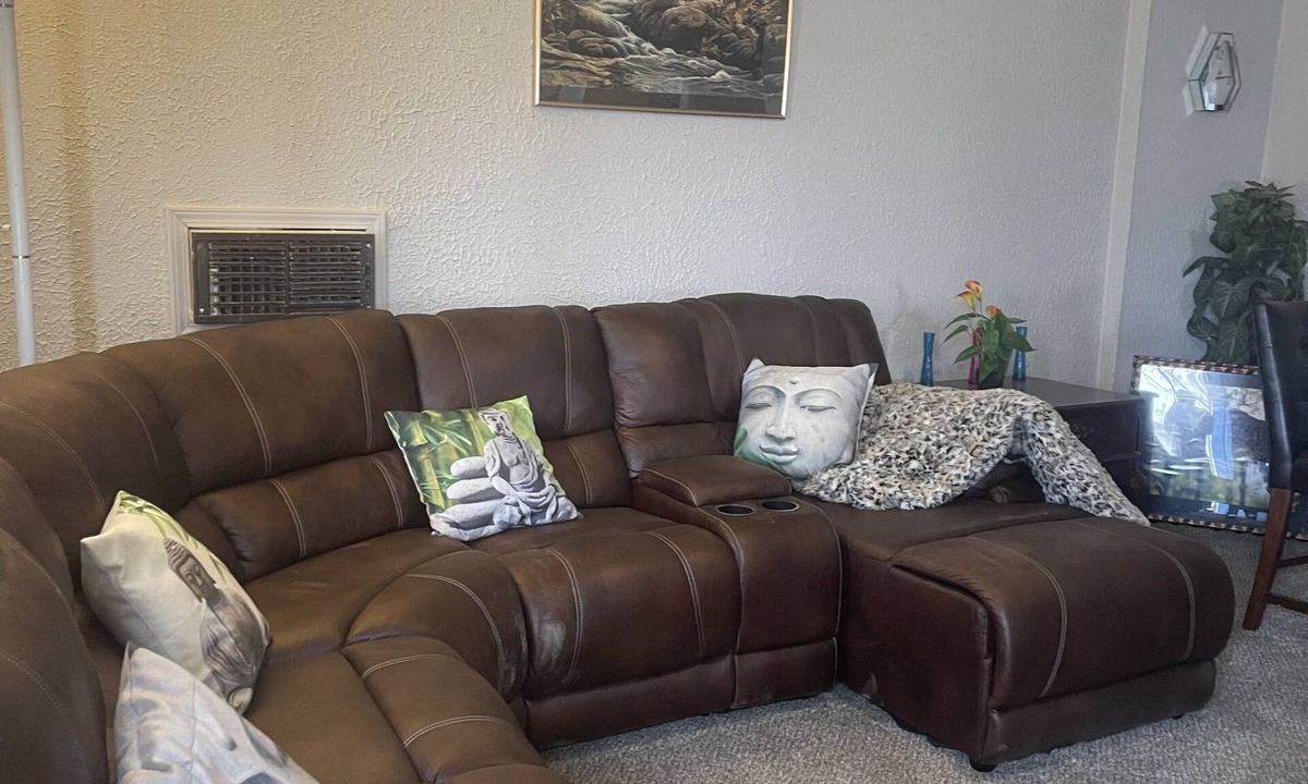 Pahrump House | A GEM IN THE DESERT