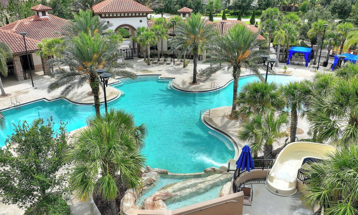 Loughman House | Anchor Cove Villa