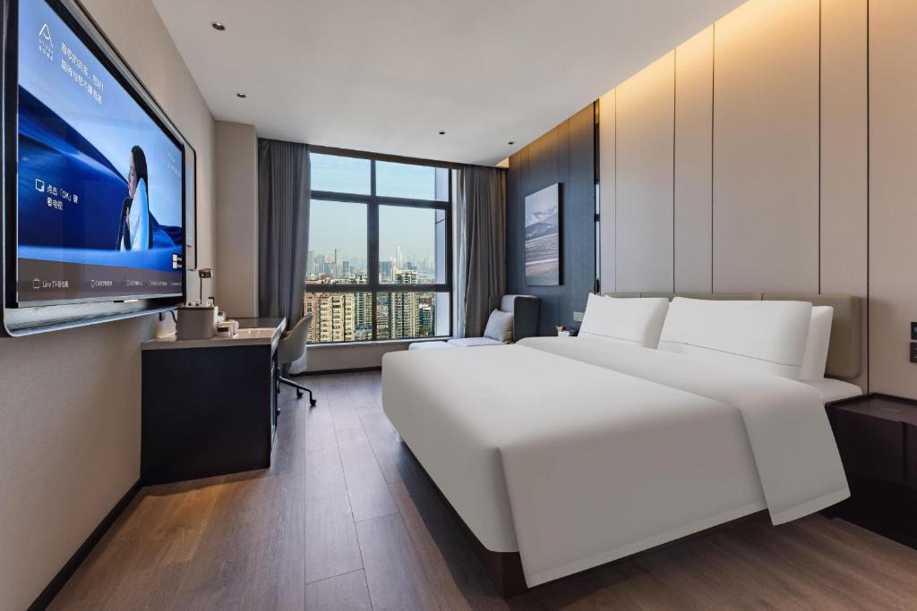 Wuchang Hotel | Atour Hotel Wuhan Yellow Crane Tower Shouyi Plaza