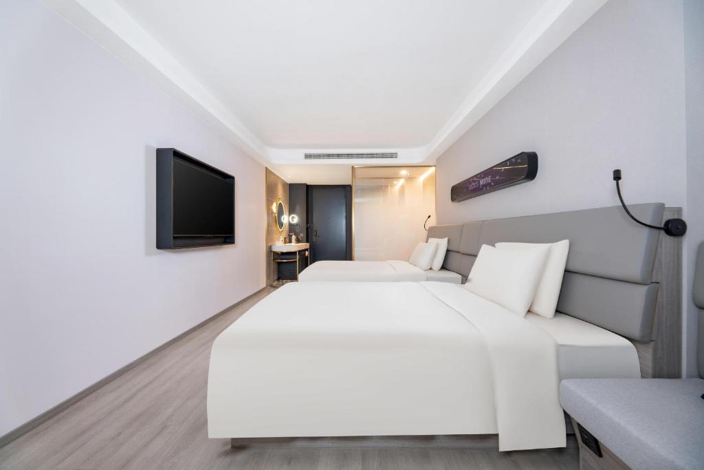 Ganjingzi Hotel | Atour X Hotel Dalian Huanan Plaza Huadong Road