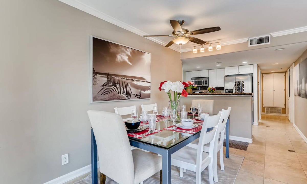 Santa Ana Heights House | Awesome Family Friendly Beach Home - 1 Block To Ocean - 3BR/2BATH - Self Check In! (C1)