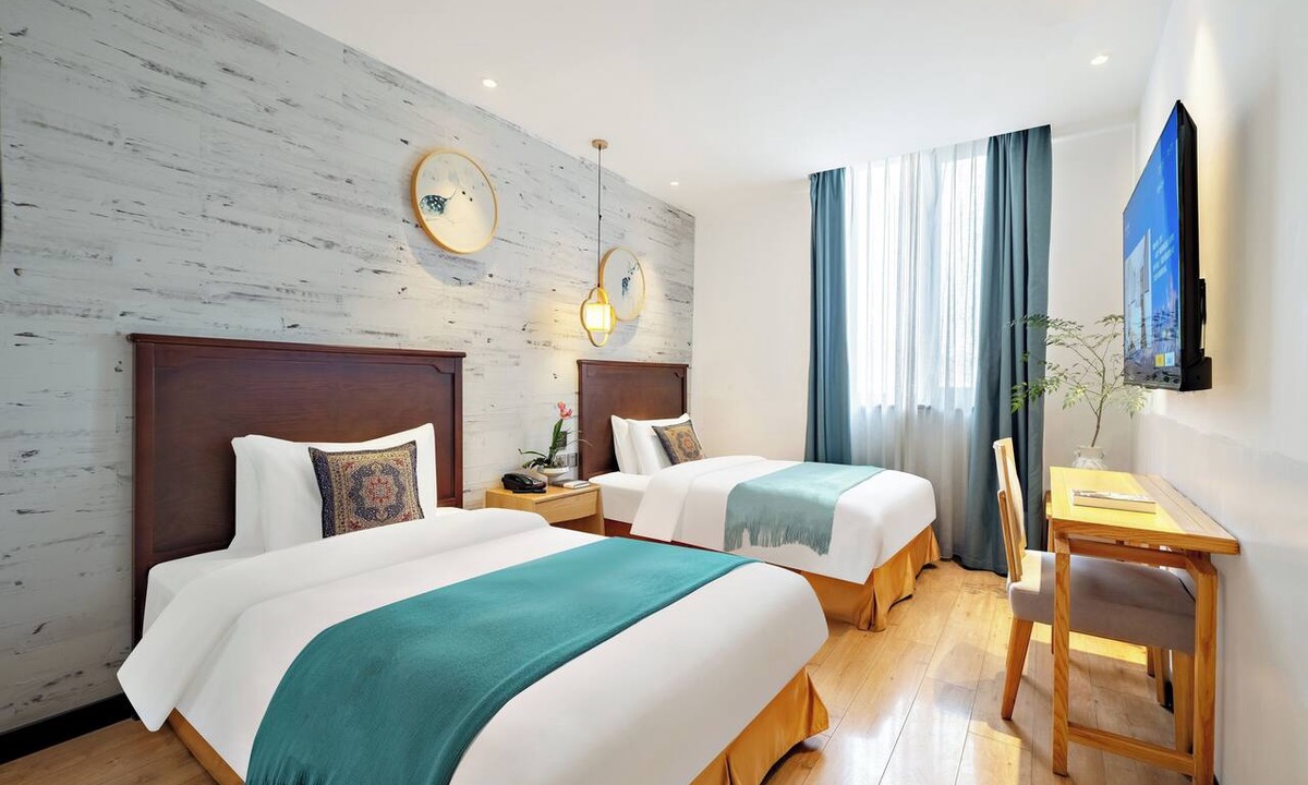 Dongcheng Hotel | Beijing Gu Xiang 20 Hutong Culture Hotel