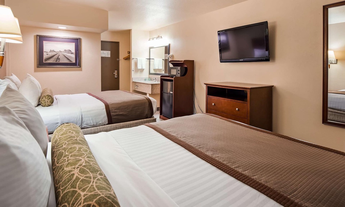 Ehrenberg Hotel | Best Western Desert Oasis