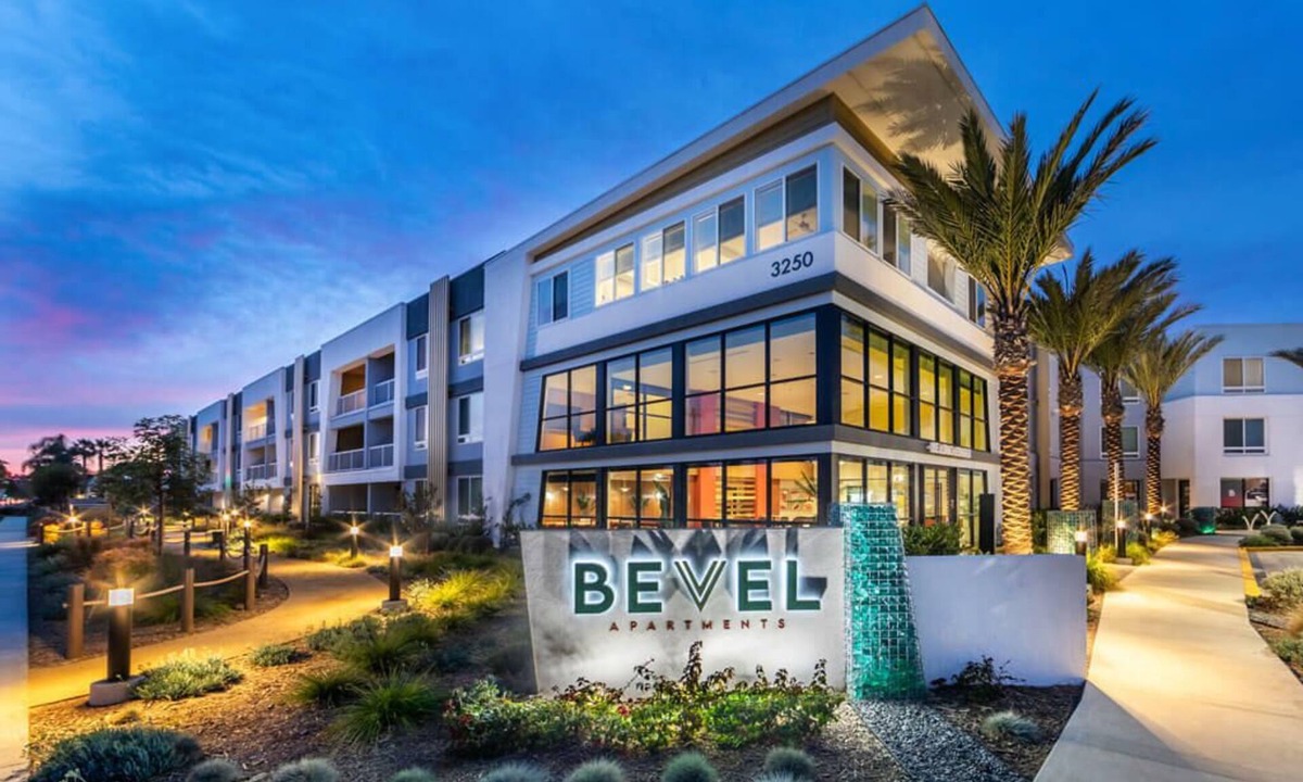 Midway District Apartment | Bevel Apartments- Comfortable 1-Bedroom Escape in San Diego with WiFi & AC