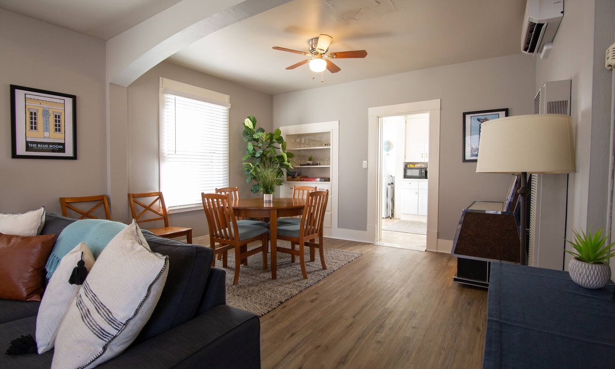 Chico House | BIDWELL PARK BUNGALOW