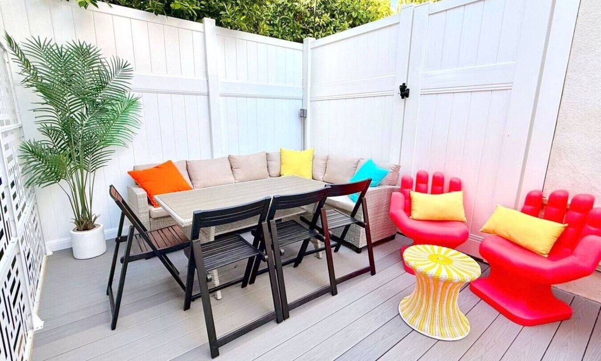 North Hollywood House | C. Vibrant 3BR Home 15m to Universal: Sleeps 12 + Patio: FIFA World Cup SoFi