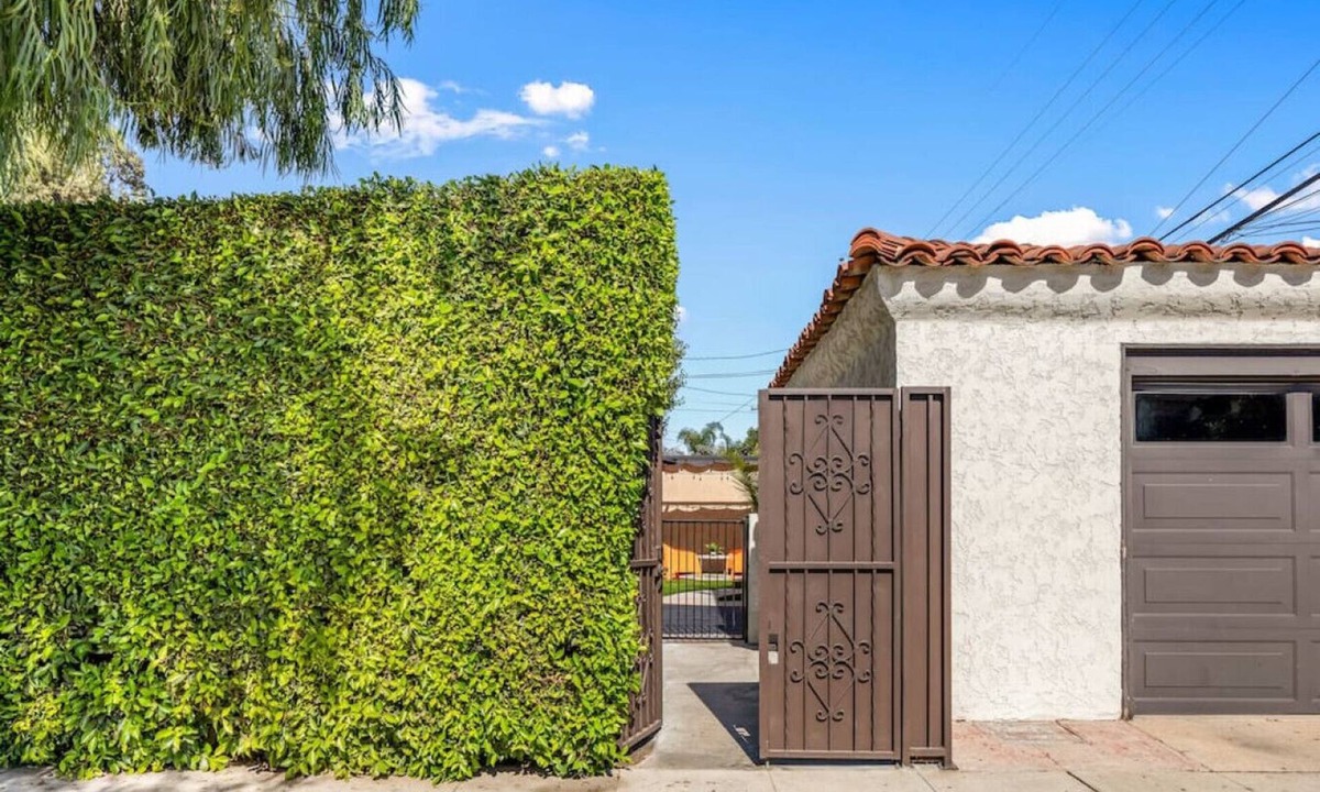 South Wrigley House | Casita · Retreat to a Private Studio With All the Comforts of Home