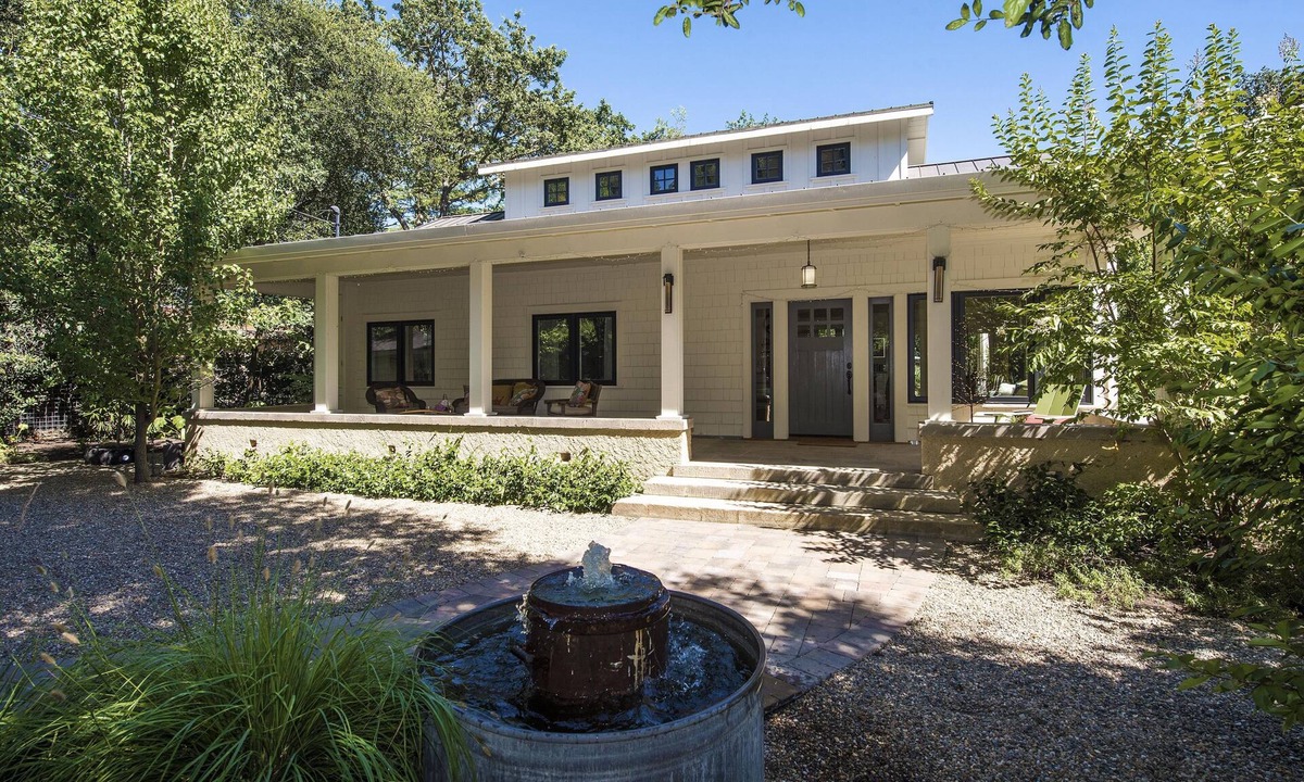 Sonoma House | Castle Retreat - a Sonoma Wine Country Hidden treasure