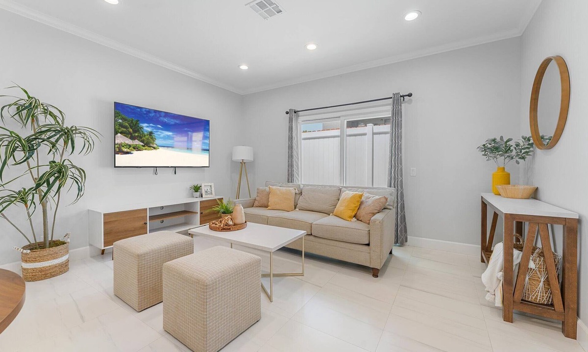 Garden Grove House | Cozy 2BR + 2BA Modern Home w/BBQ Patio