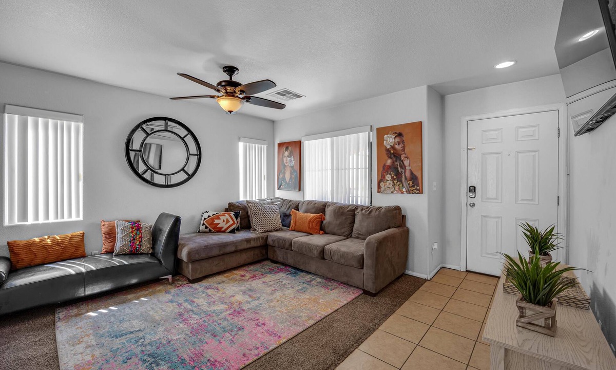 Sunrise Manor House | Cozy and Relaxing 3 bedrooms Las Vegas Vacation Home