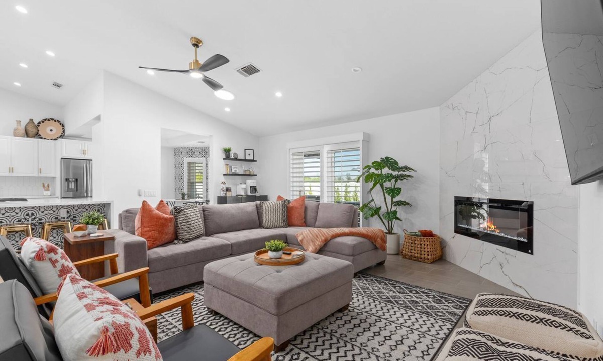 Bermuda Dunes House | Desert Escape by GPM - Private Pool + Gameroom + Murals + More!