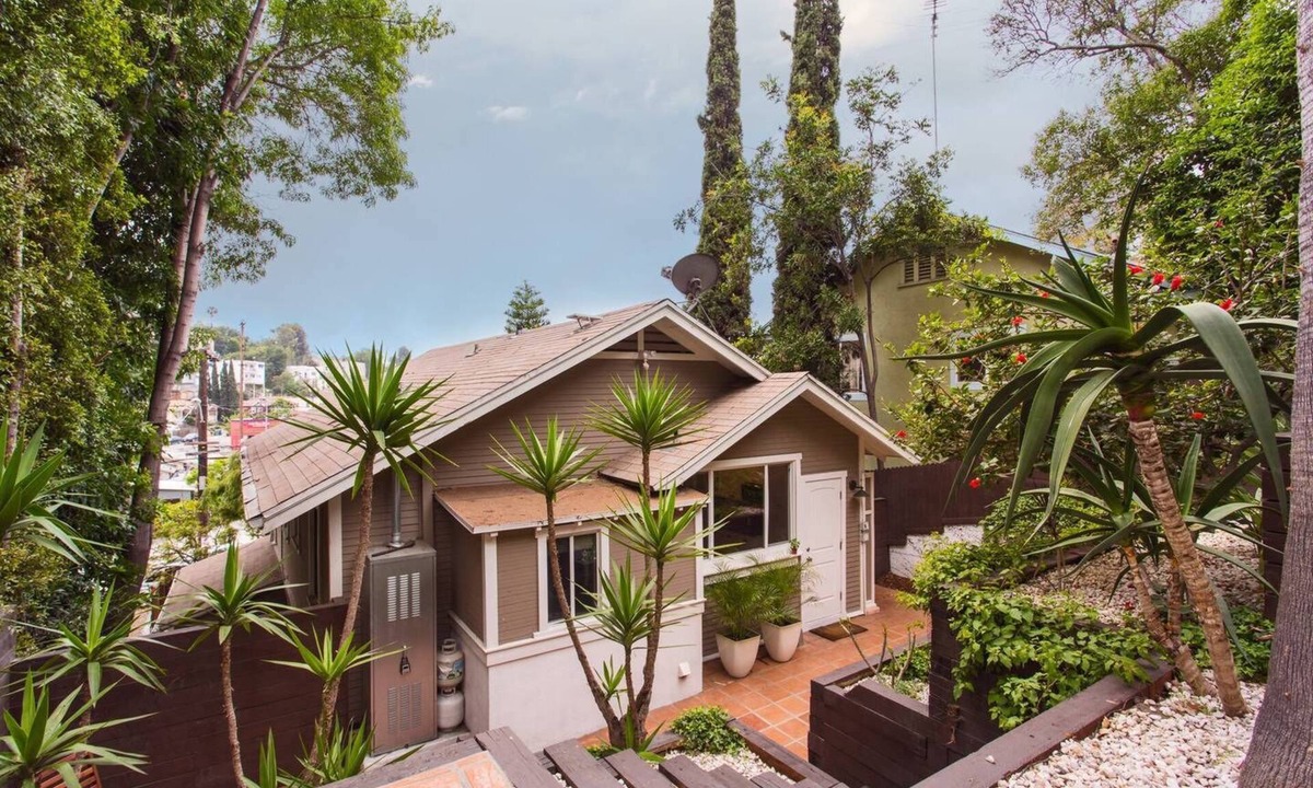 Los Feliz House | Designer Silver Lake Hillside Retreat with Sauna