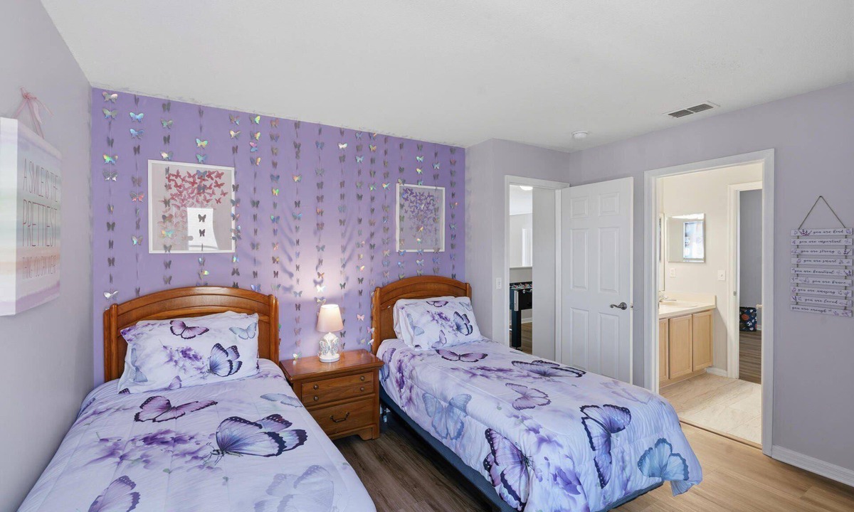 Lake Davenport Estates House | Disney Area 6 Bedroom Vacation Home with Private Pool