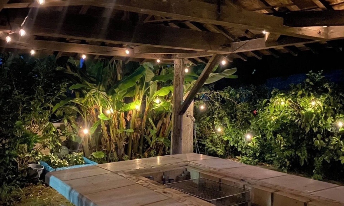 Yoron Villa | Dog-friendly tropical villa - private space with barbecue and starry sky (3-minute walk to the beach)