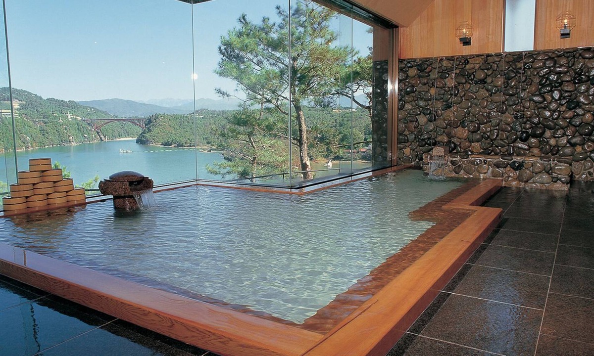 Enakyo House | Enakyo Grand Hotel