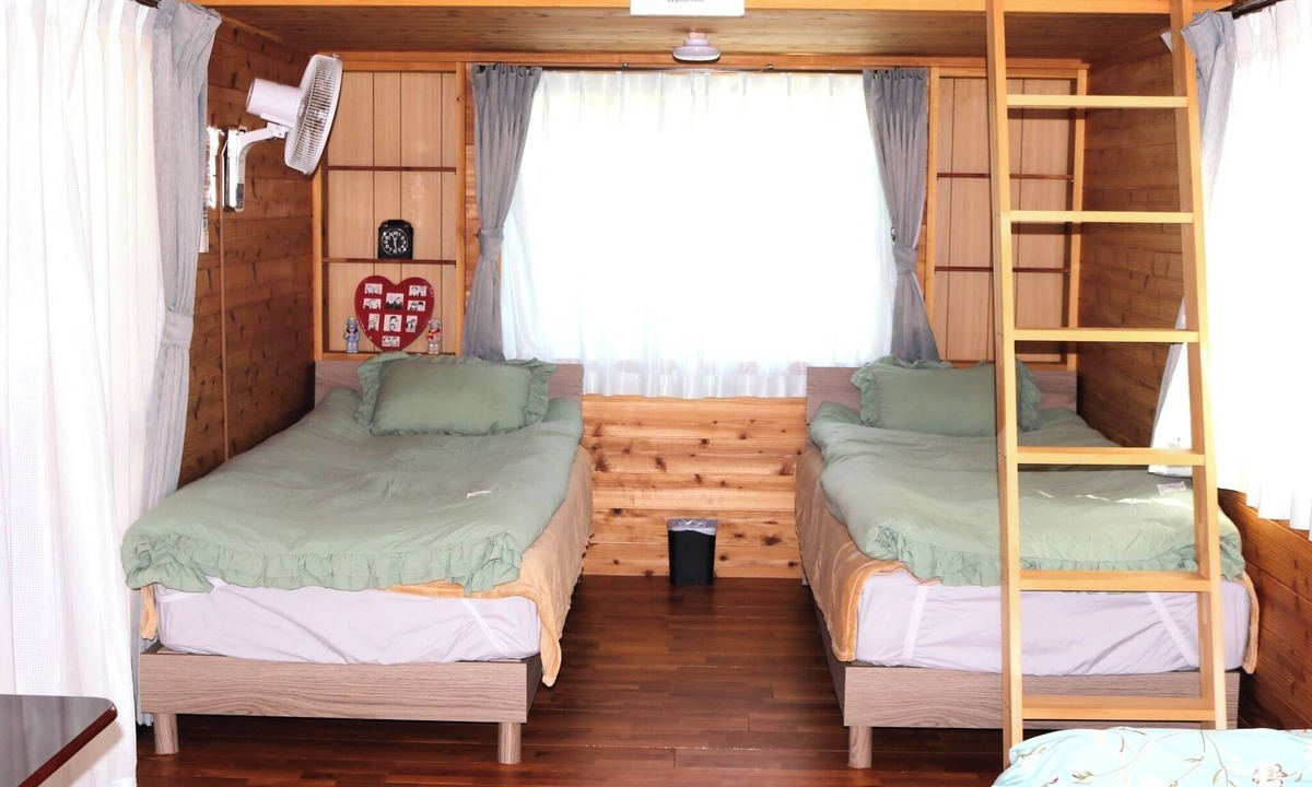 Tamashiro House | Entire house rental 2 people Private deck 10 minutes to Jangria excellent access to tourist a/Kunigami-gun Okinawa