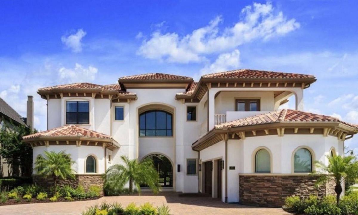Reunion House | Family fun or a company retreat - 8BR Luxury Home with Infinity Pool!