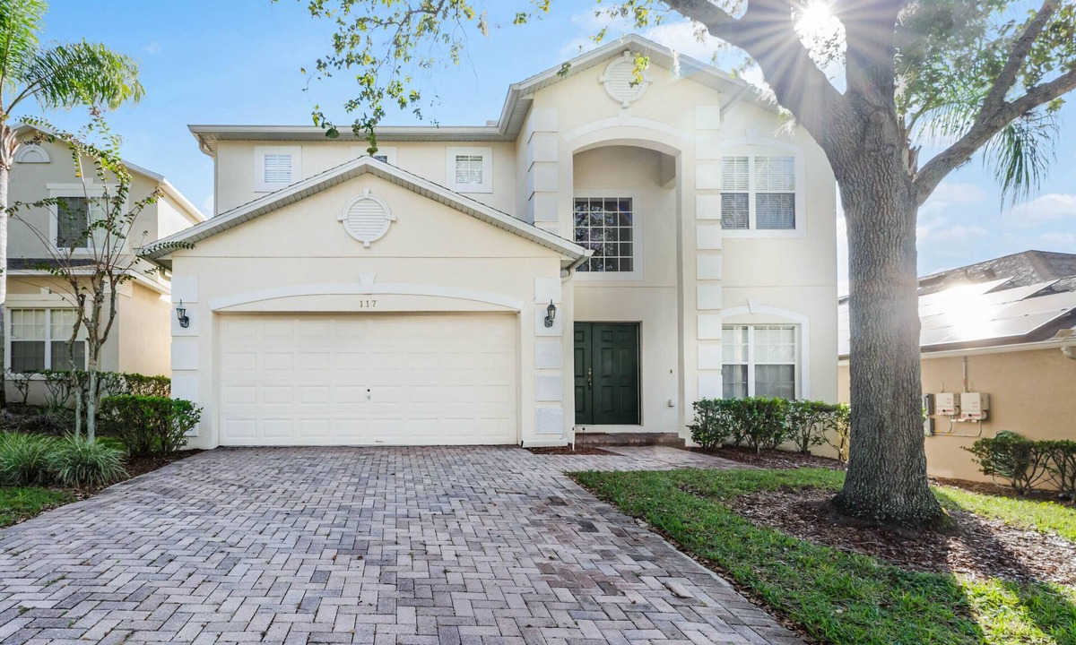Highgate Park House | Fantastic 4 Bedroom In Gated Community with Private Pool and Games Room Minutes to Disney