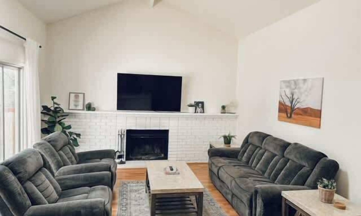 Northwest Reno House | Fireplace + Minutes Dr to Downtown Reno | 4BR Home