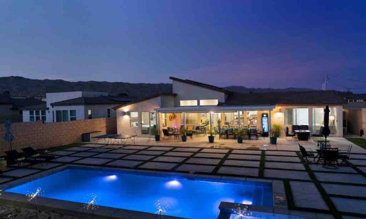 Desert Hot Springs House | Fun gameroom,big yard,pool+spa,fire pit