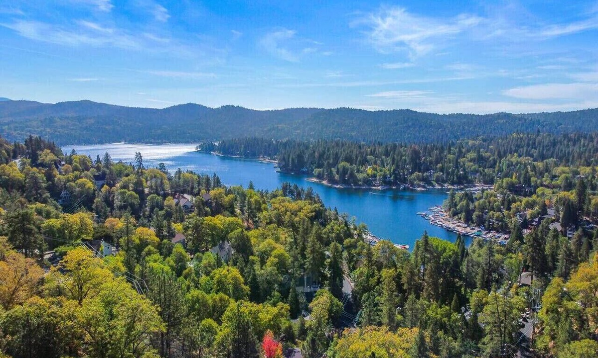Lake Arrowhead House | Gorgeous+Cozy Lakeview Home, 3 Decks, AC, EV Chgr