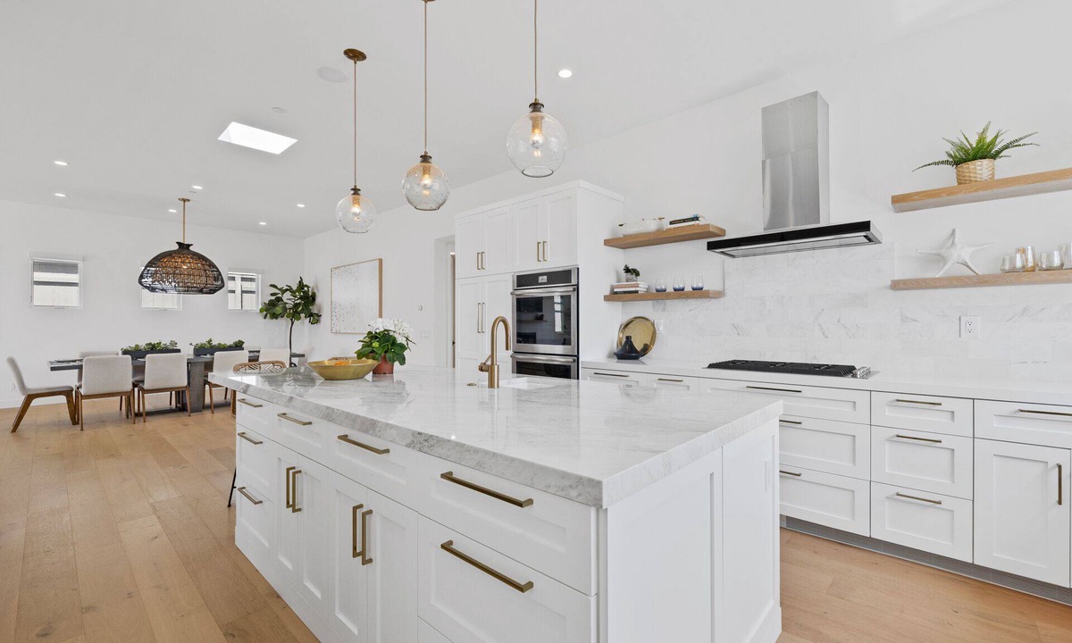Diamond Crestview House | Gorgeous Ocean Views with Indoor/Outdoor Living in this Spacious Brand-New Home