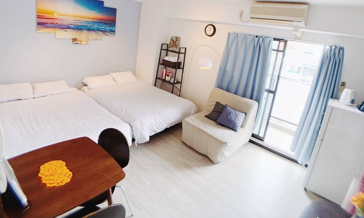 Shinsekai Apartment | Grand Deluxe King Room West 26 people room 6 ro - HOTEL AAON Tontian West 805 / Osaka Ōsaka