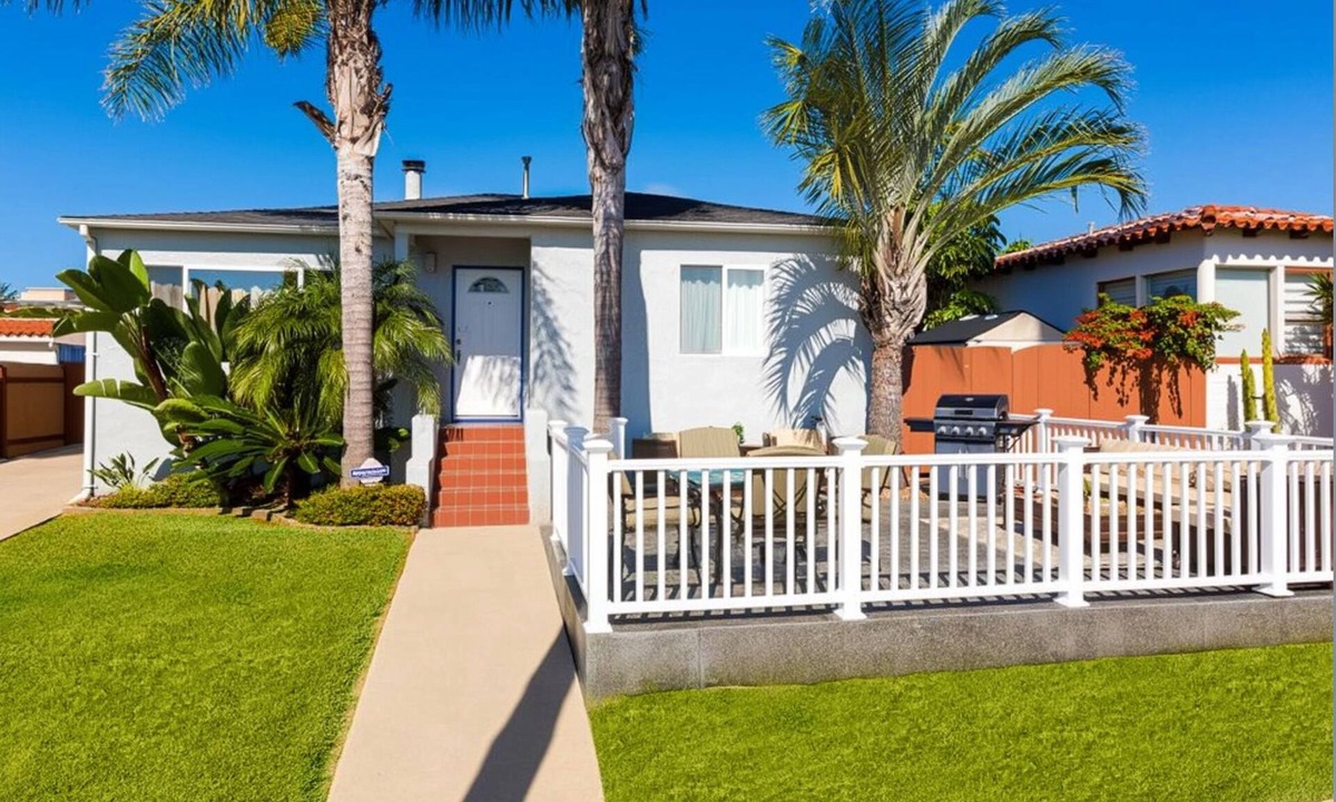 North Pacific Beach House | Great Family Home with Wonderful Outdoor Area - Walk to Beach, Dog-Friendly!