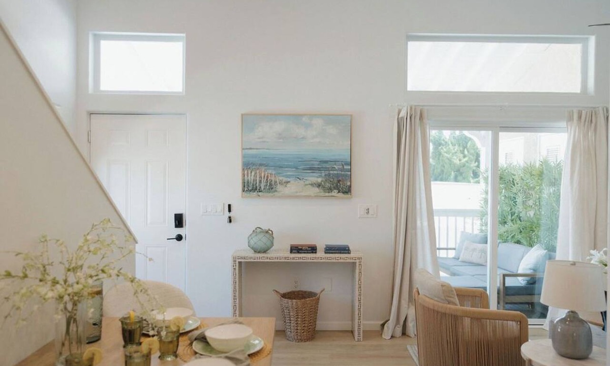 Ocean Beach House | Heart of OB, Walk to Beach, Townhome with Garage and Patio