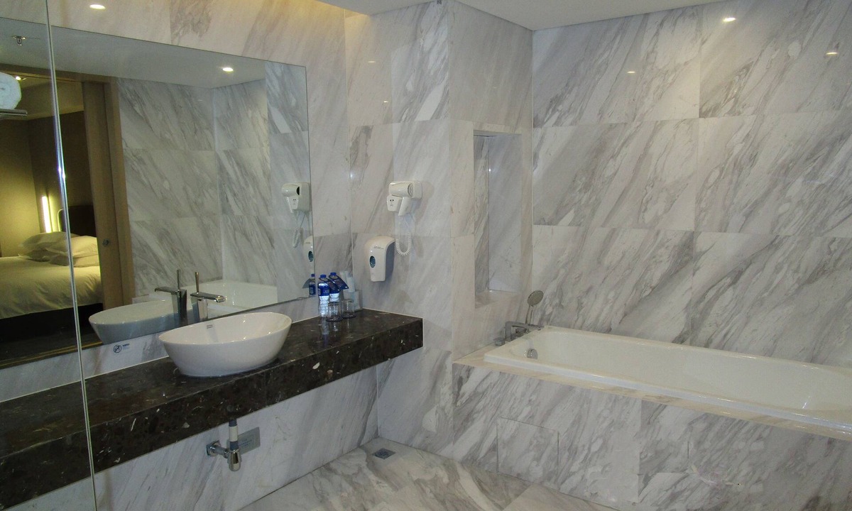 Hongshan District Hotel | Holiday Inn Express Chifeng Hongshan by IHG