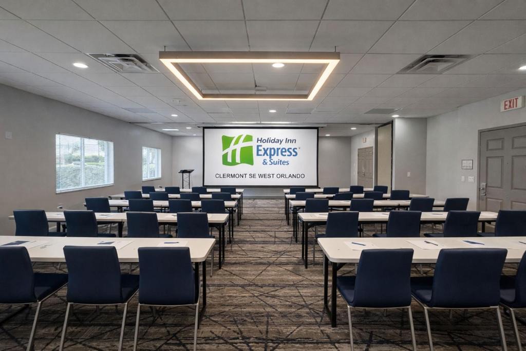West Kissimmee Hotel | Holiday Inn Express & Suites Clermont SE - West Orlando by IHG