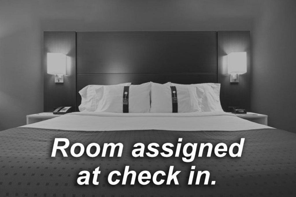 Westley Hotel | Holiday Inn Express Westley by IHG