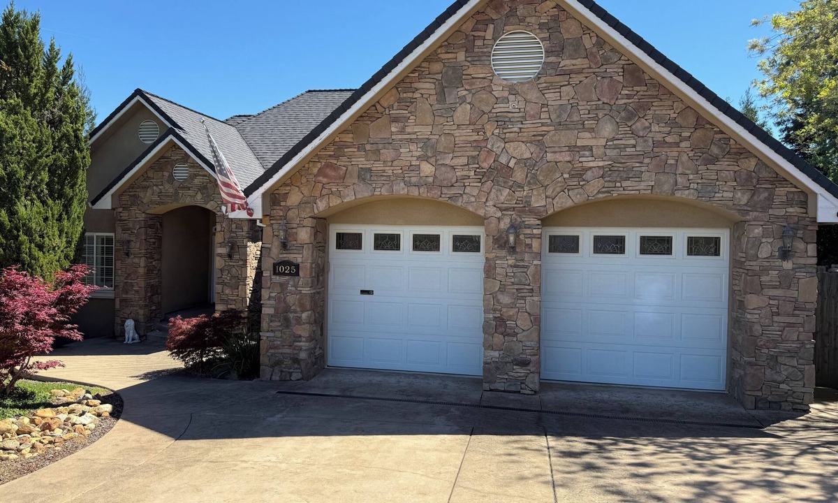 Boulder Creek House | Home With A View, Beautiful 3 Bedroom 4 Bath, Each Bedroom with Private Bath