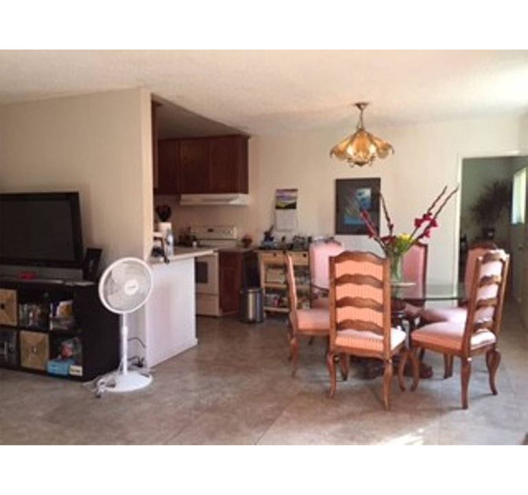 Mid-City Apartment | In The Heart Of Santa Monica, Private Room & Bath