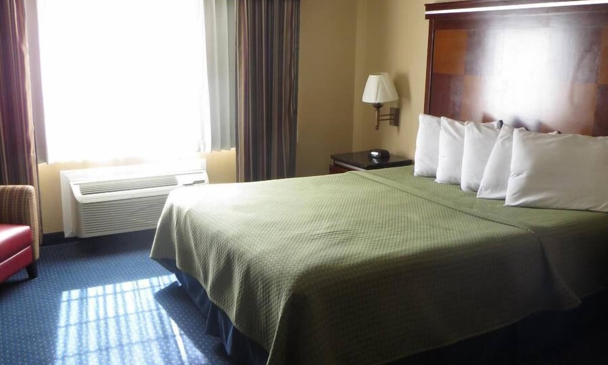 Shoreview Hotel | Inn@Bayshore