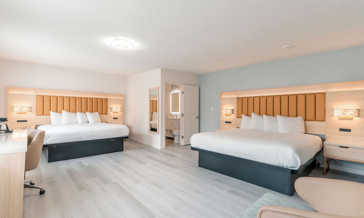 Pacific Heights Hotel | Inn on Broadway