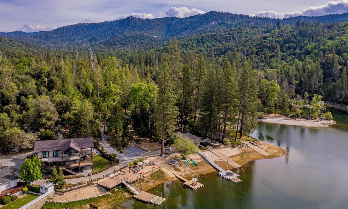 Bass Lake Cabin | Lakefront Cabin with Private Beach, Redwood Dock, Kayaks & Stargazing Dome