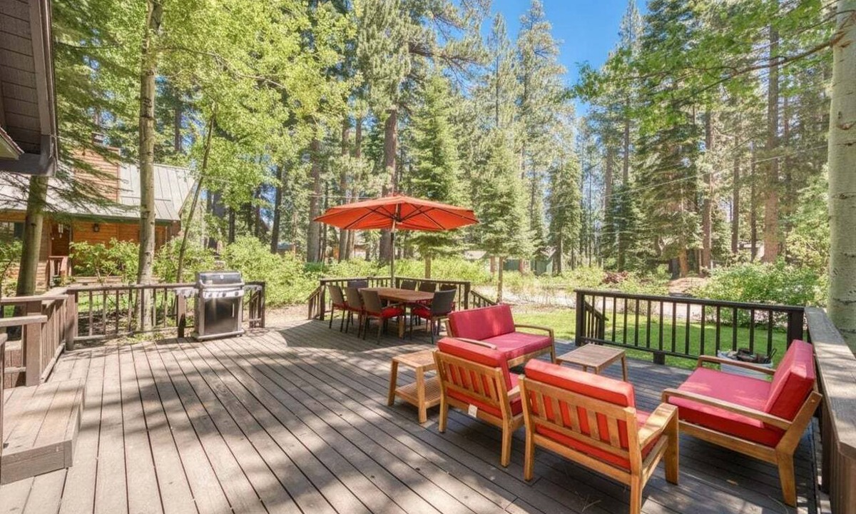 Tahoe Pines House | Lakewalk Lodge on the West Shore by Tahoe Getaways - Luxury Cabin, Dog Friendly, Sauna & HOA Beach