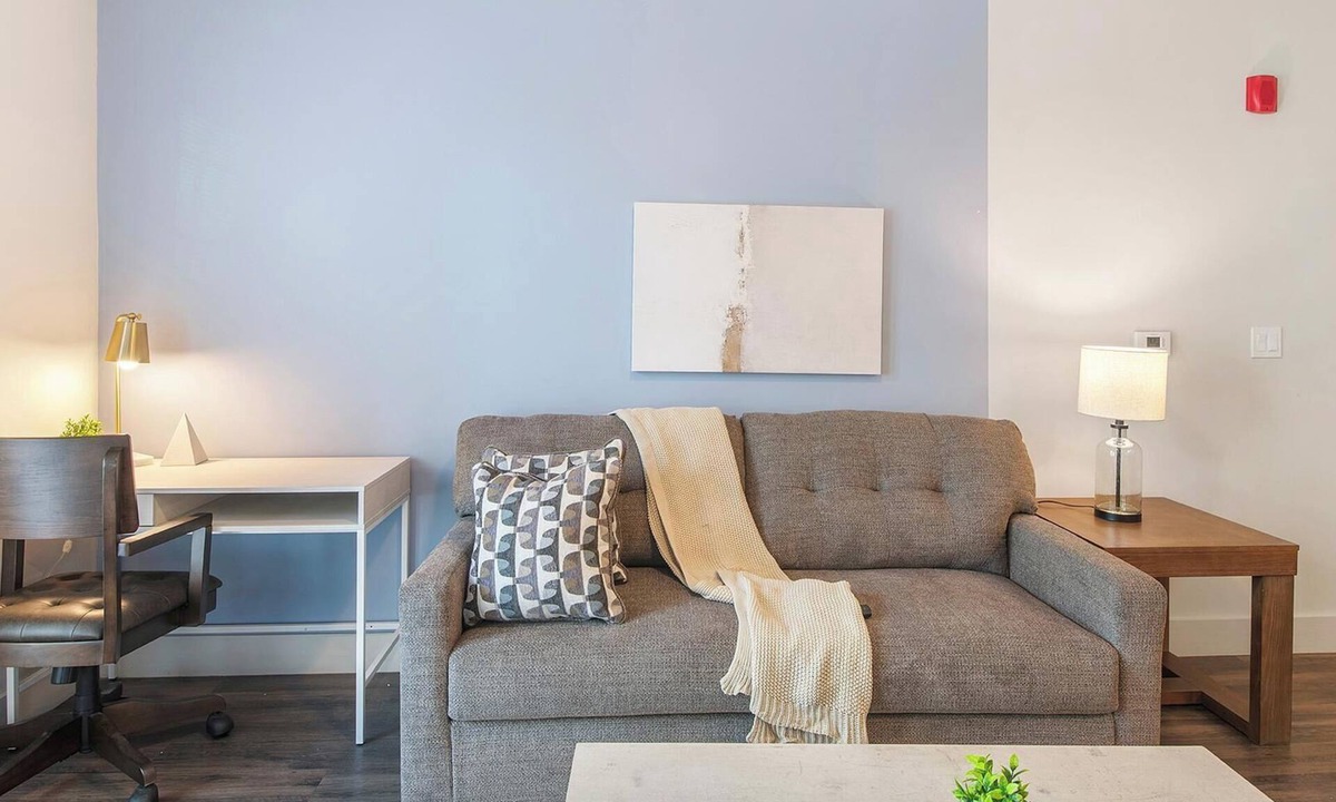 Florida Center Apartment | Landing | Spectacular 1BD, Gym, Game Room